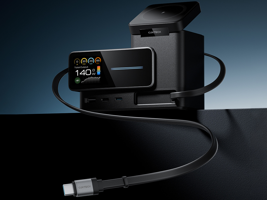 CukTech 15 desktop charging station on engineering desk